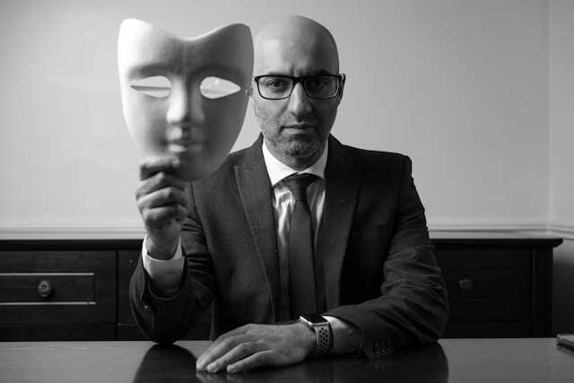 Syndrome de l&rsquo;imposteur quand on entreprend : ce qu&rsquo;il cache vraiment